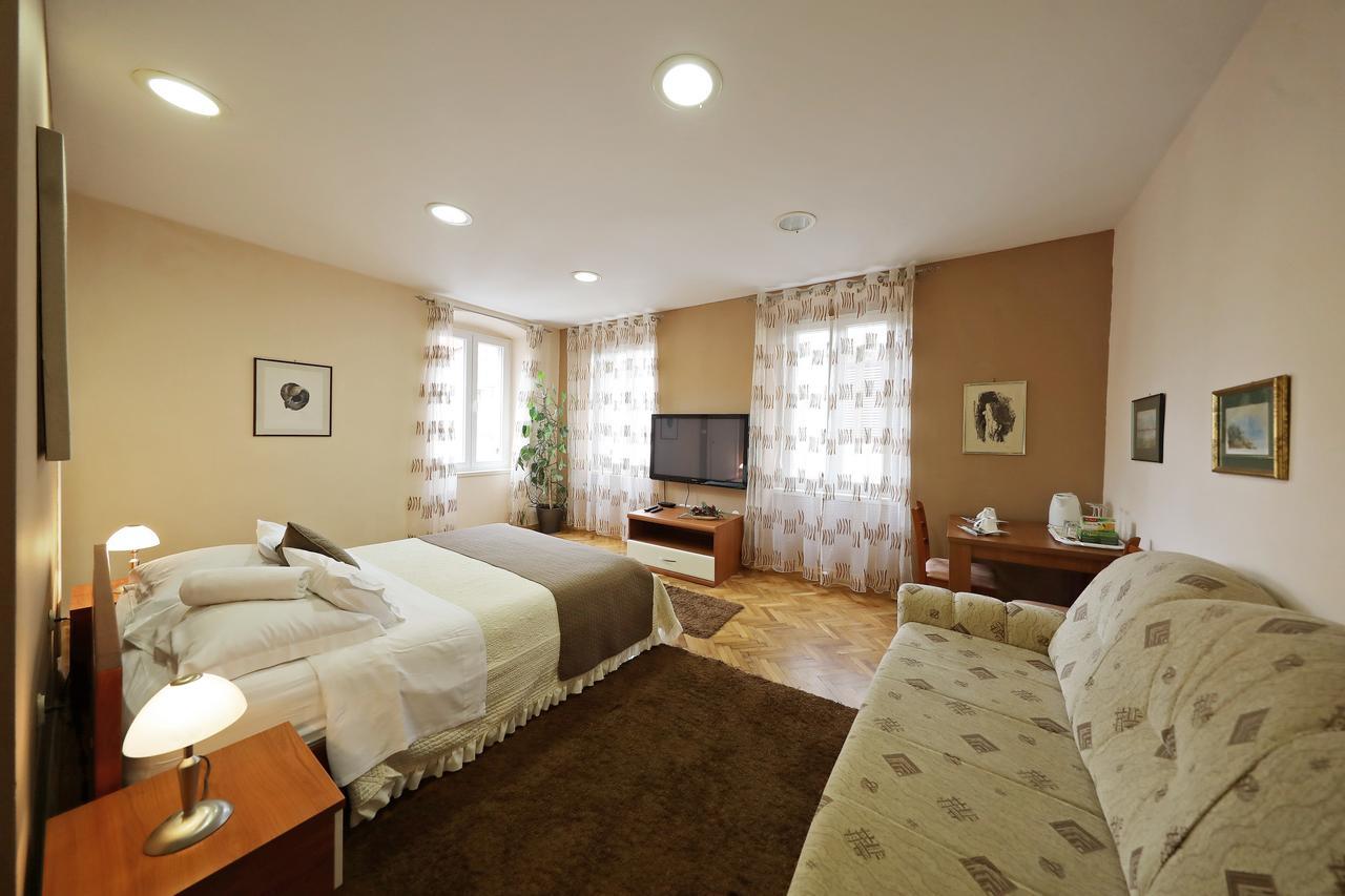 Rooms Goga Zadar Exteriör bild